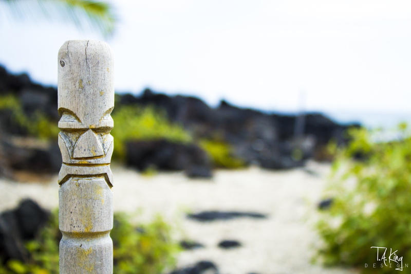 macro, architecture, sunlight, outdoors, clear sky, rod, history, tranquility, nature, depth of field, built structure, solid, close-up, tribal, gray, wooden post