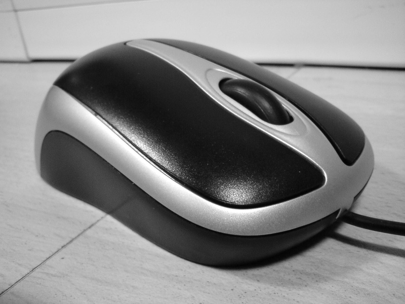 1080P, no people, click, close-up, computer equipment, still life, wireless technology, equipment, mouse, personal accessory, modern, technology, connection