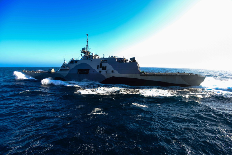USS dom, USA Navy, lead ship, dom class, littoral combat, LCS-1, 8K