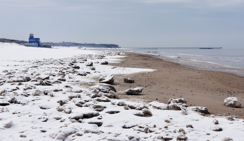 season, beauty in nature, horizon, outdoors, landscape, day, non-urban scene, winter, sand, wintry sea, tourism, tranquility, sky, beach, vacation, horizon over water