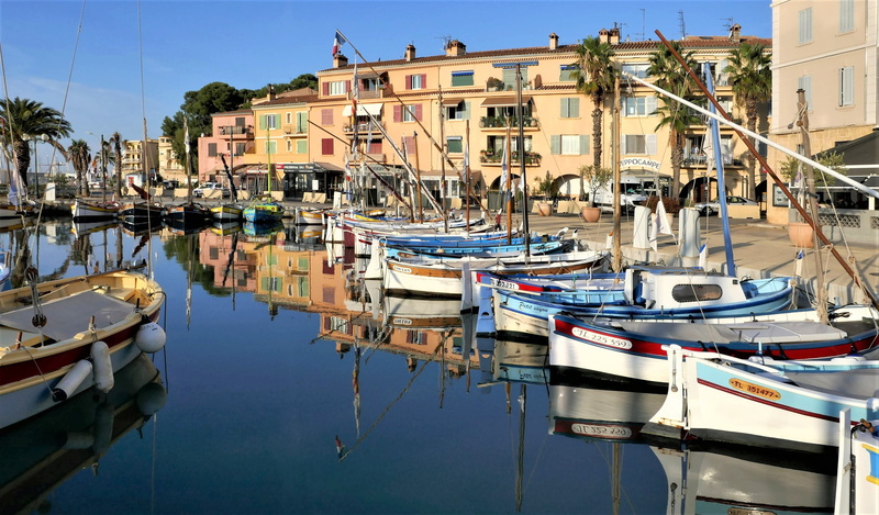 waterfront, marina, port, mirroring, day, fishing boat, no people, architecture, 2K, building exterior, mediterranean, france, transportation, reflection