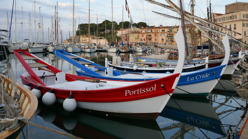 built structure, france, sailboats, mode of transportation, marina, boats, city, architecture, fishing boat, text, côte dazur, harbor, outdoors, moored