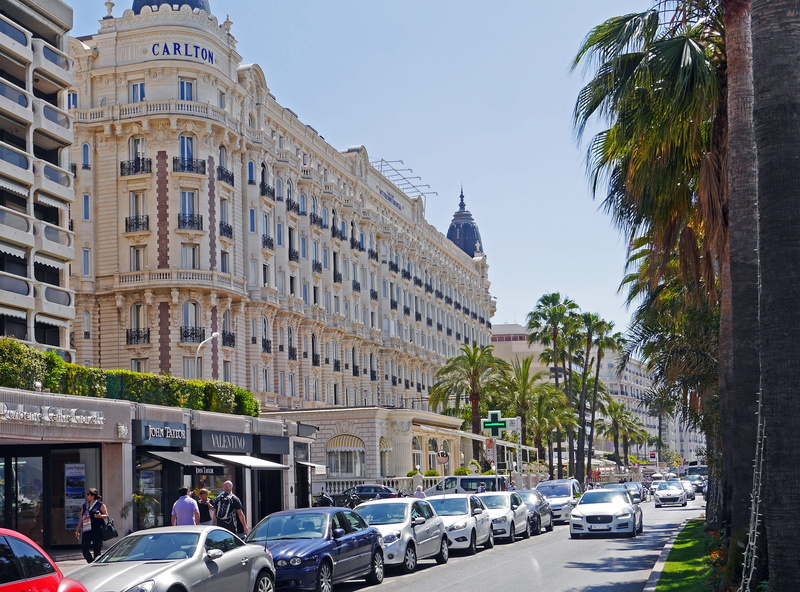 city, nature, beach promenade, exclusiv, car, building exterior, plant, built structure, day, mode of transportation, land vehicle, côte d  azur, architecture