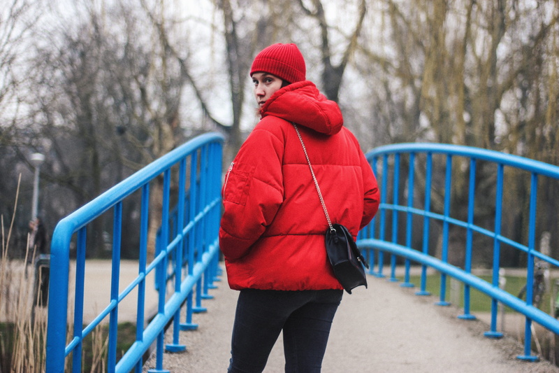 photography, red, cloudy, travel, blue, girl, tree, footbridge, nature, focus on foreground, canon, clothing, hood - clothing, fashion, outdoors, warm clothing