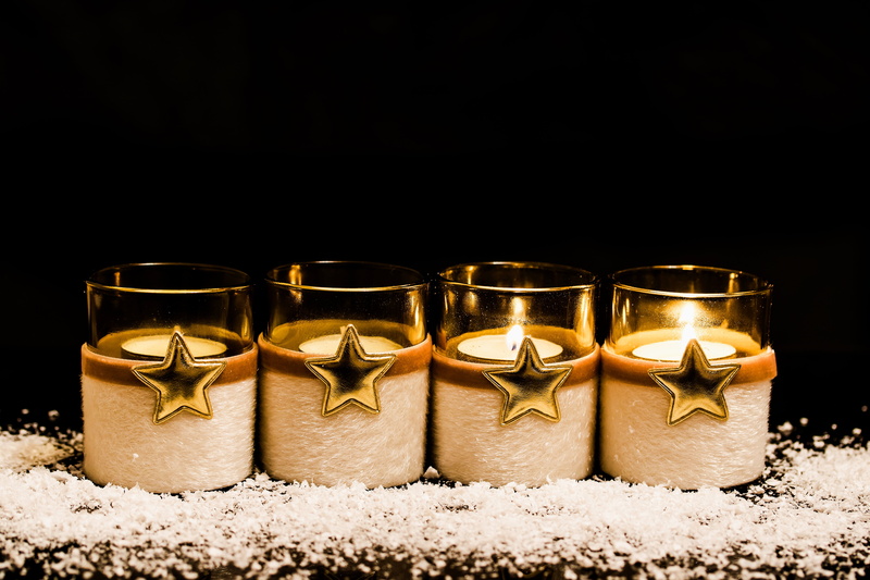 side by side, fire, star, christmas spirit, gold, glasses, group of objects, arrangement, burning, glass - material, order, decoration, second advent, still life