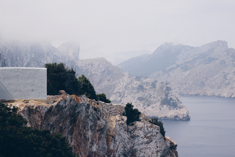 non-urban scene, peacefull, solid, mountains, landscape, 5K, mountain range, mallorca, day, coast, outdoors, backpack, island, fog, cliff, stone