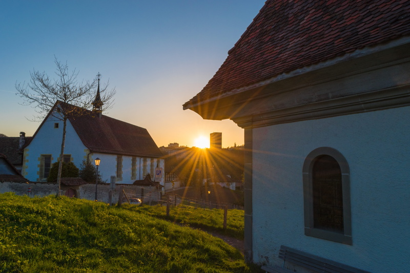 built structure, switzerland, sky, no people, sunlight, window, land, 5K, residential district, fribourg, sun, chemin de lorette, building, field, orange color