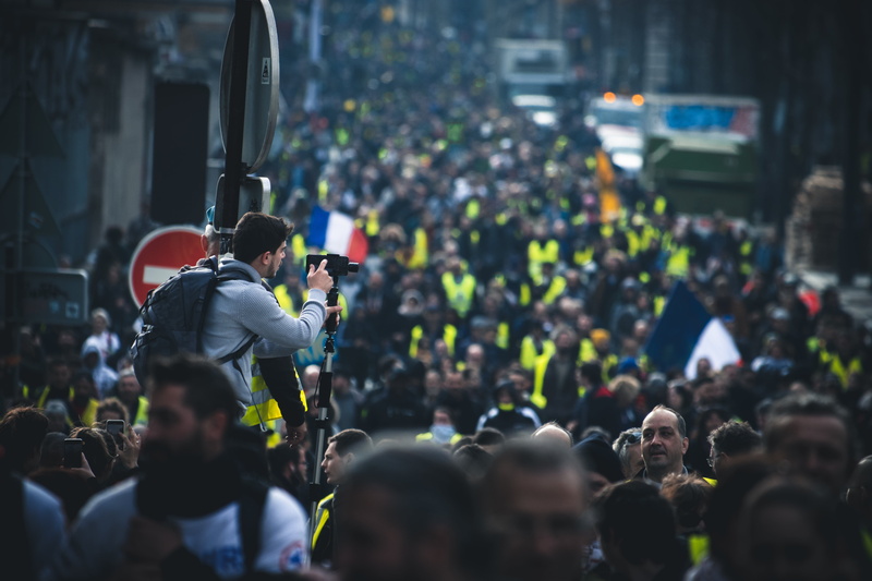 togetherness, blurry, real people, lifestyles, large group of people, women, using, manifestation, smoke, camera, standing, paris, festival, Yellow vests movement