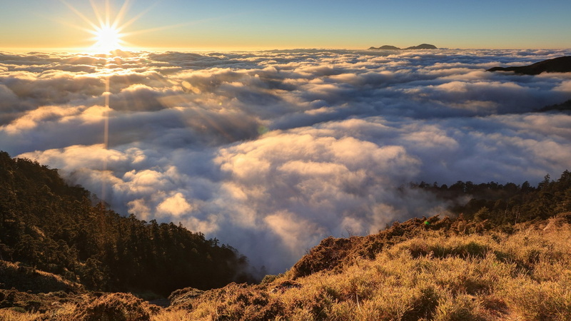 tranquil scene, cloud - sky, 1080P, nature, sunlight, sunset, mountain, sun, tranquility, no people, non-urban scene, beauty in nature, sunbeam, sky, landscape
