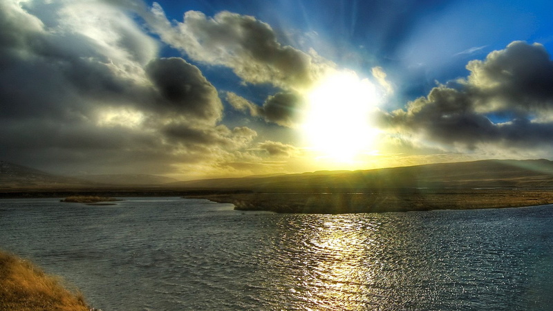 sunbeam, beauty in nature, sea, idyllic, lens flare, 1080P, cloud - sky, tranquil scene, sun, scenics - nature, sky, horizon over water, water, widescreen high resolution nature hd 1920x1080