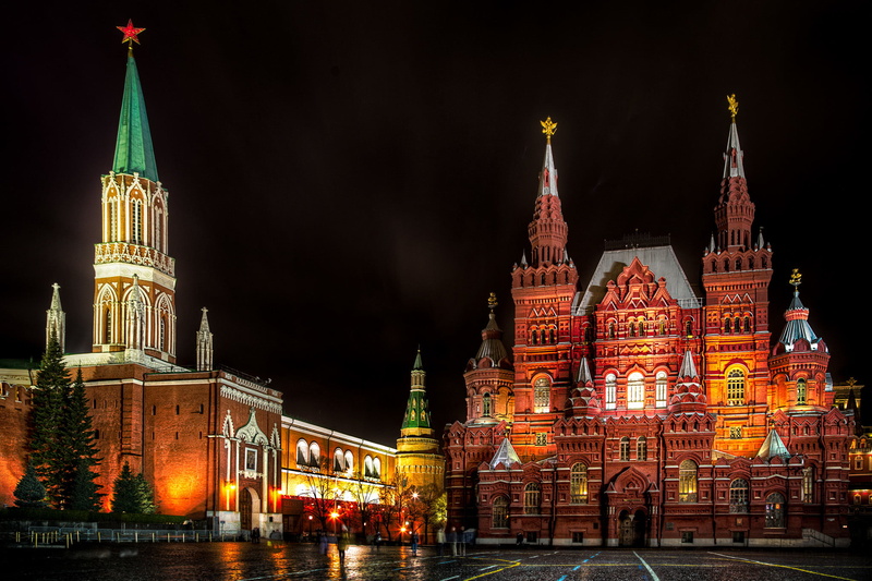 place of worship, illuminated, castle, famous Place, nature, travel Destinations, night, built Structure, church, gothic Style, religion, spire, tower