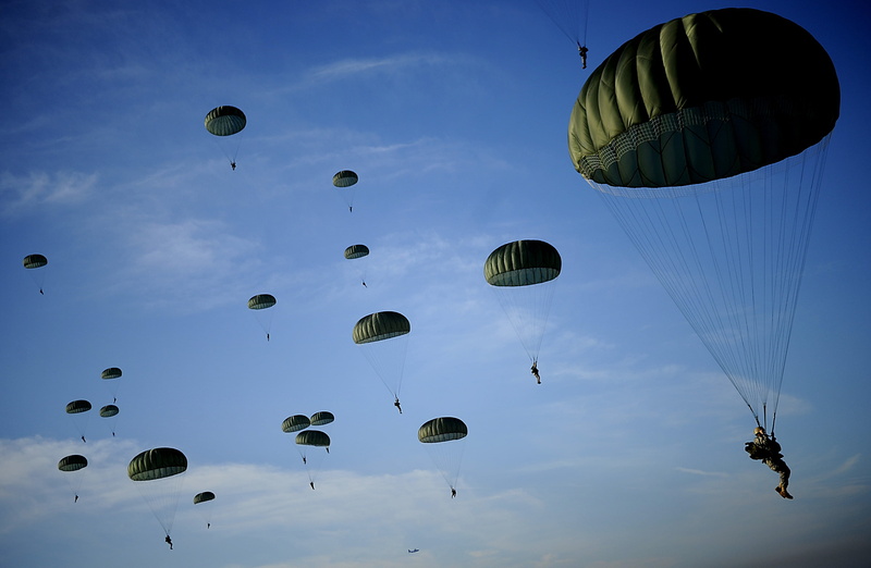 nature, 2K, sky, sport, parachutists, mode of transportation, parachute, military training, adventure, transportation, floating, government, parachutes