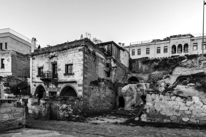 Uchisar, Weathered, history, city, hulkiokantabak, 5K, Worn Down, arch, outdoors, Travel, sky, Hulki Okan Tabak, uchisar street, stone wall, building
