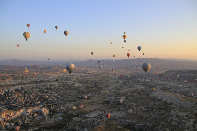 environment, aerial, turkey, air vehicle, hot air baloon, building exterior, air, ballooning festival, hot, countryside, photography, travel, tourism, flying