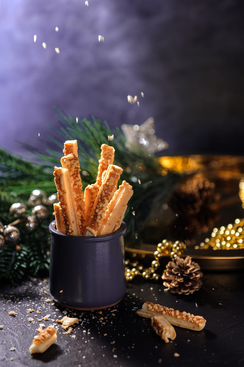 christmas, 1080P, snack, celebration, table, fir, winter, serving size, fried, bread, unhealthy eating, cheese, food, still life, deep fried, freshness