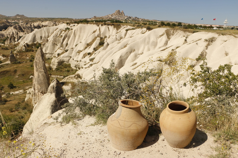 5K, pots, day, valley, scenics - nature, sunlight, sky, nature, environment, cappadocia, clay, tranquility, non-urban scene, art and craft, flower pot