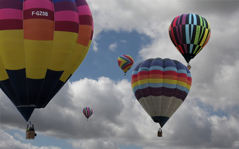balloons, mode of transportation, outdoors, air baloon, mid-air, color, 720P, day, sky, ballooning festival, pattern, sport, columbos, motion, air vehicle