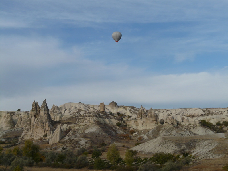 hot air balloon ride, cappadocia, turkey, tranquility, hot air balloon, fly, land, rock formations, landscape, air sports, tranquil scene, solid, no people