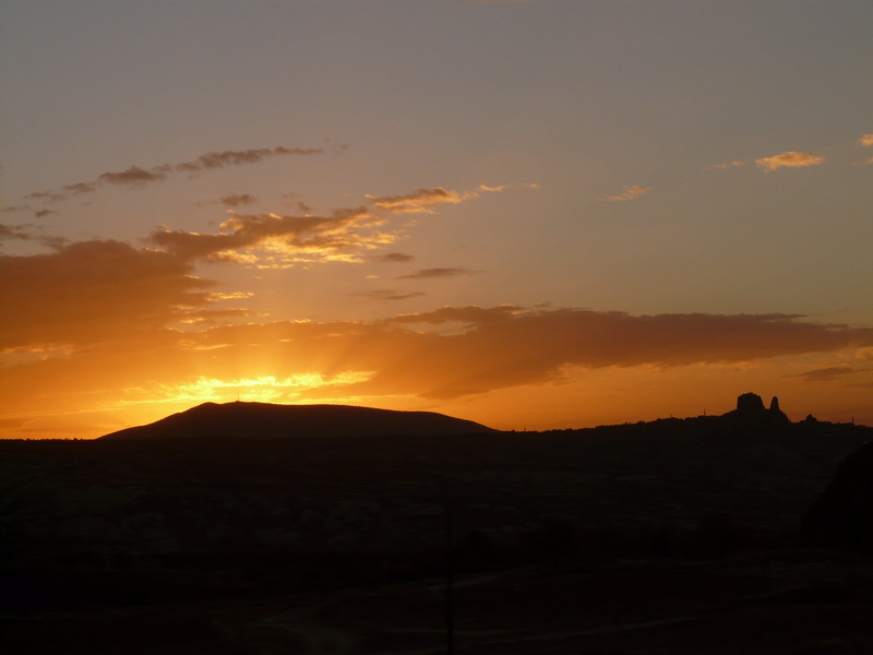 dusk, idyllic, cloud - sky, scenics, Mood, uchisar, nature, Sunset, twilight, sunlight, outdoors, cappadocia, Sunbeam, Sun, Golden, beauty in nature, glow