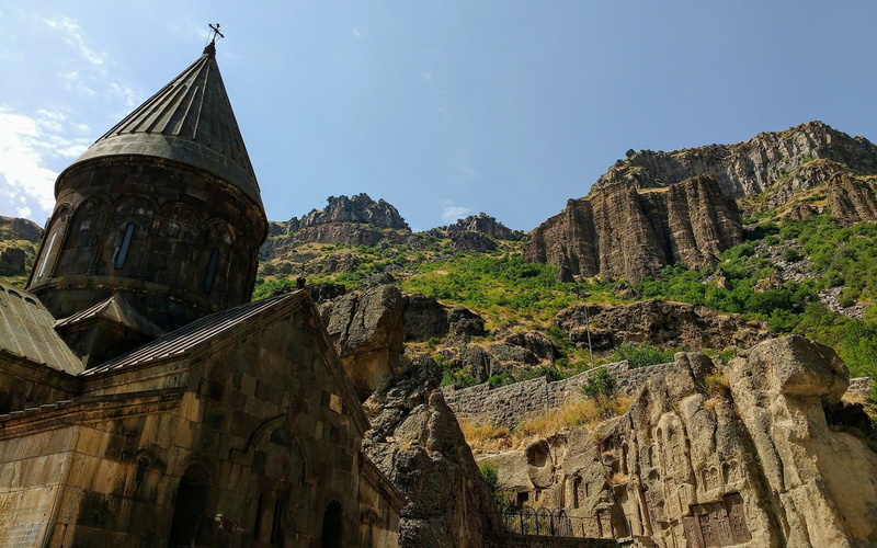 mountain, 1080P, religion, rock, abbey, day, ancient civilization, travel, rock formation, nature, outdoors, built structure, low angle view, no people