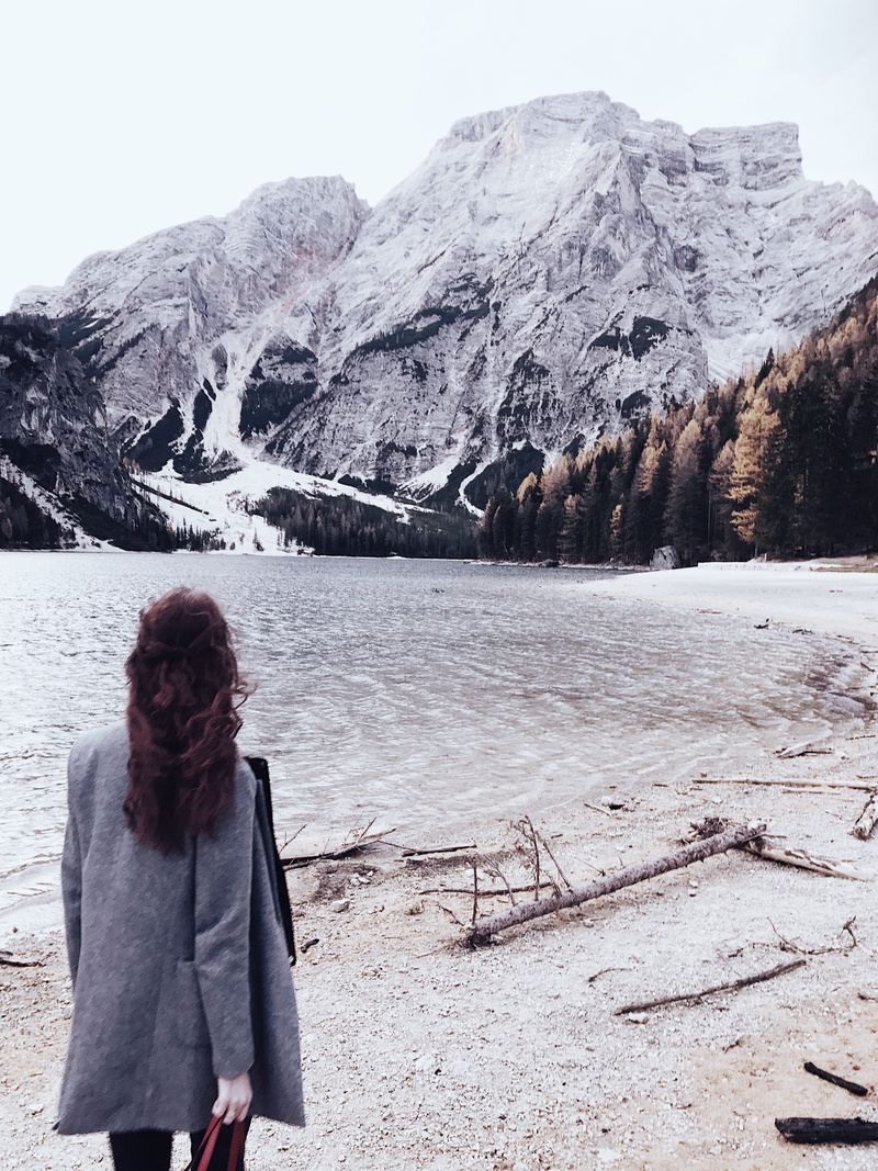 winter, nature, real people, herbst, tumblr, 4K, fall, mountains, pragserwildsee, pragser wildsee, leisure activity, women, tranquility, scenics - nature