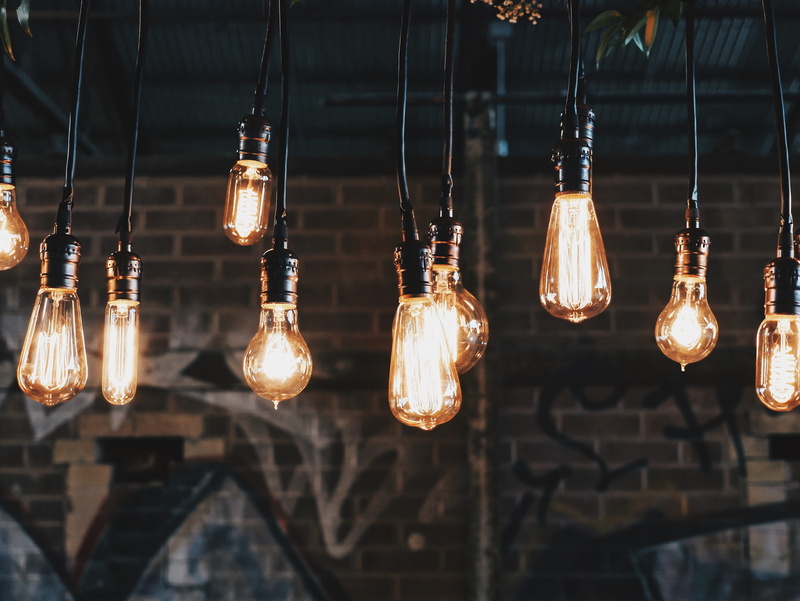 cafe, light - natural phenomenon, ceiling, 4K, warehouse, focus, vintage, neon, lighted, low angle view, electric light, electric lamp, illuminated, focus on foreground