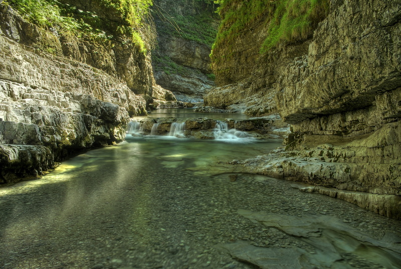 rock formation, flowing, non-urban scene, blurred motion, day, nature, waterfall, solid, river, 4K, cliff, valley, water, rock, land, beauty in nature
