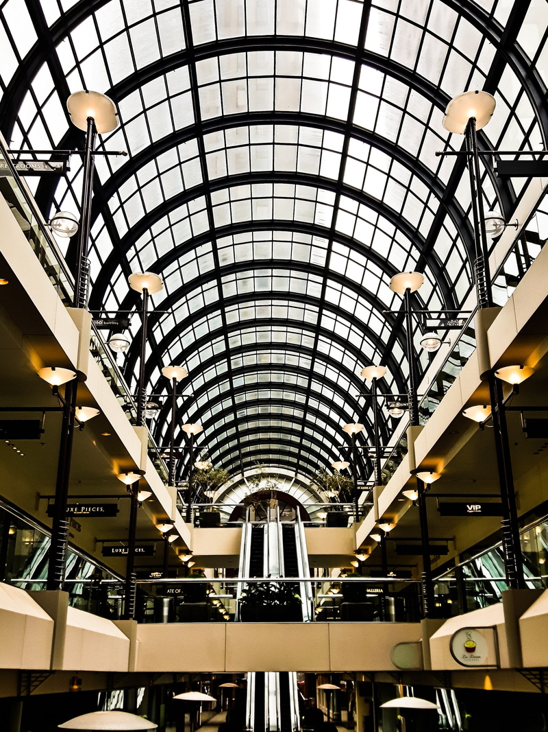 floors, no people, consumption, gradually, architecture, buy, in a row, arch, shoppingmall, empty, 2K, day, low angle view, pattern, travel destinations