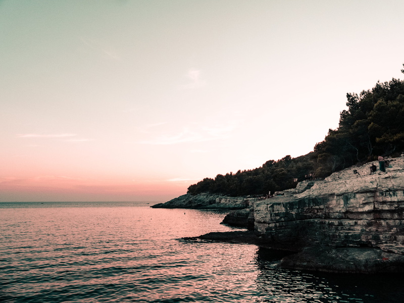 pula, idyllic, sky, felsen strand, sea, horizon, waterfront, beauty in nature, tranquil scene, nature, croatia, solid, rock, scenics - nature, land, water