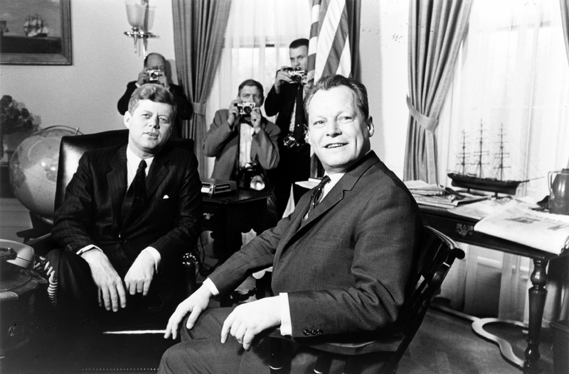 group of people, young adult, portrait, german chancellor willy brandt, cold war, young men, adult, jack kennedy, 2K, five, business, suit, women, grayscale