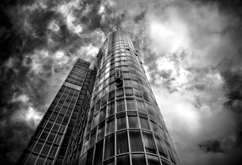 glass window, düsseldorf, clouds, office building, architecture, outdoors, dramatic sky, house facade, worms, modern, building exterior, glass, 4K, glass front