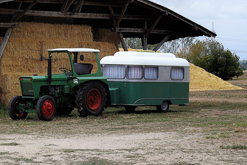 truck, day, tree, agricultural equipment, field, tractor, no people, nature, transportation, 4K, green color, field barn, agriculture, caravan, outdoors