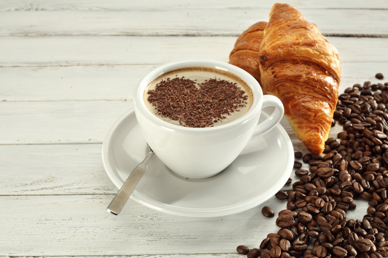 coffee, backgrounds, heart, temptation, white, no People, refreshment, mocha, rink, scented, 5K, food, close-up, caffeine, cup, crockery, bean, french food