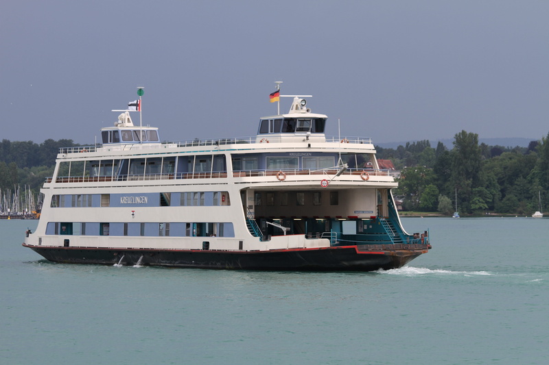 nautical vessel, transport system, ship, cruise, germany, cruise ship, nature, craft, transportation, sea, 5K, water, no people, crossing, car ferry, mode of transportation
