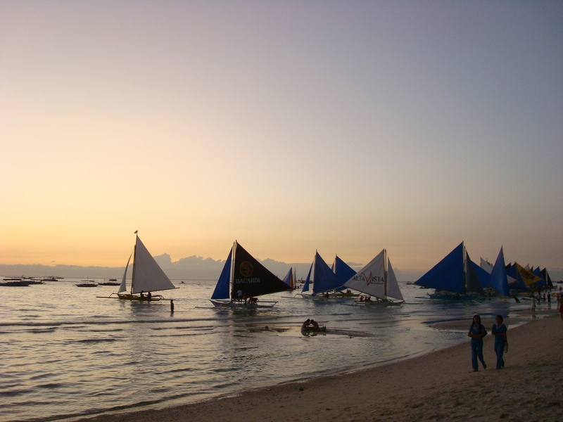 scenics - nature, nautical vessel, group of people, sea, sky, copy space, beauty in nature, boracay beach, beach, 1080P, transportation, lifestyles, sunset
