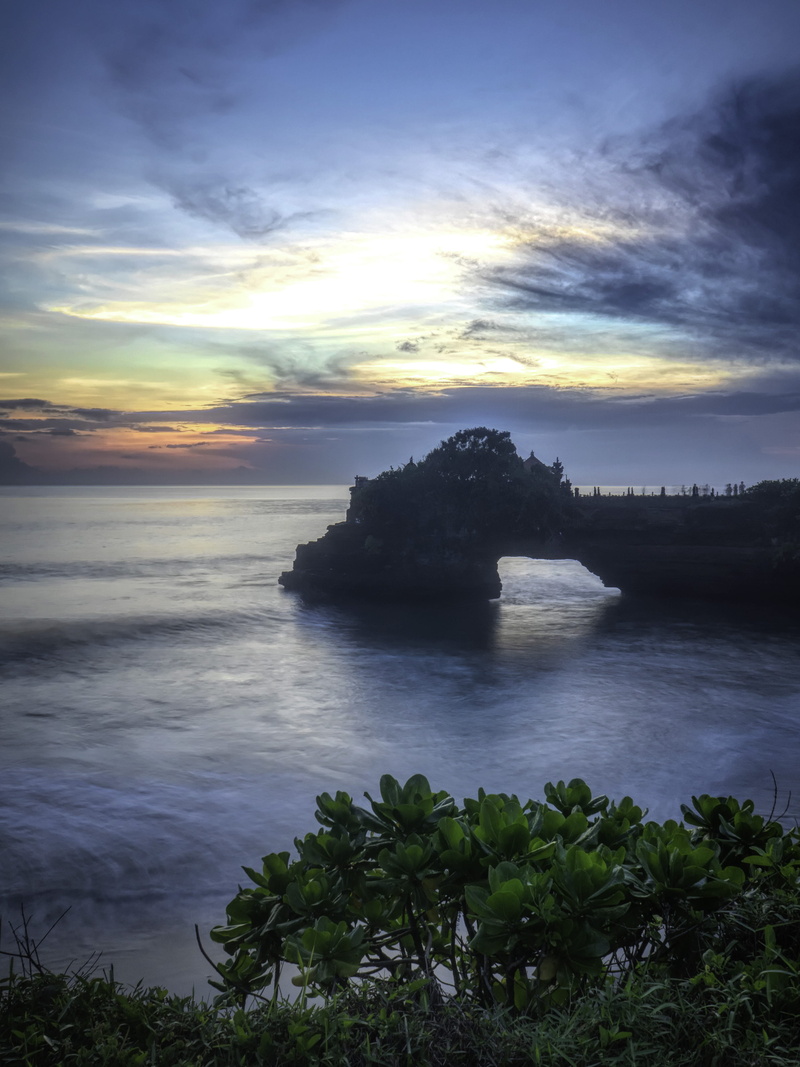 seascape, no people, scenic, sky, beauty in nature, formation, sunset, nature, water, bali, ocean, silhouette, Tanah Lot Temple, tranquil scene, beach