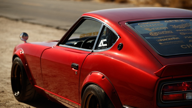 number, sports car, nissan, focus on foreground, stationary, close-up, datsun nissan z car, motor vehicle, vehicle, land vehicle, first generation nissan z car s30