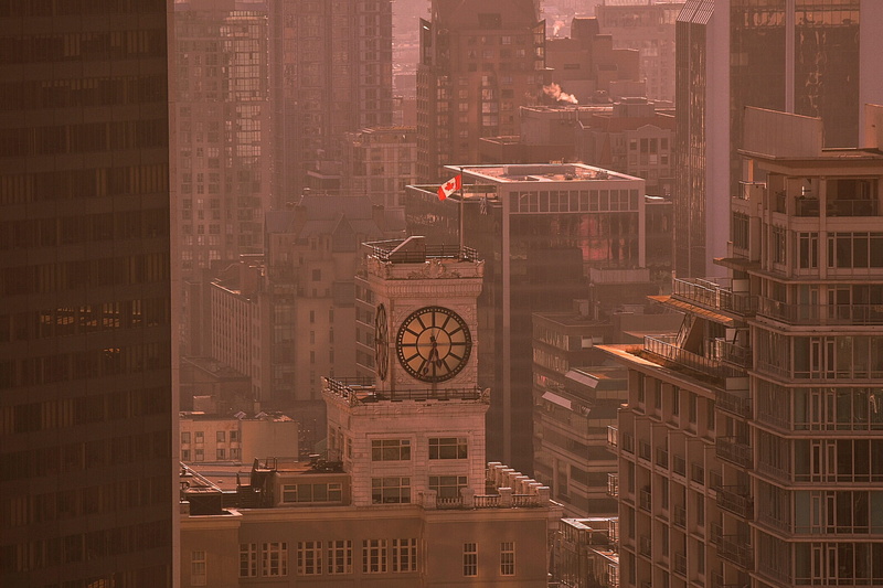 travel destinations, ceramic, flag, black, clock, red, daytime, clocktower, sunset, time, brown, 1080P, canadian flag, white, tower, outdoors, building exterior