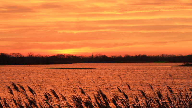 outdoors, orange color, silhuette, sun, water, sunlight, scenics, tranquility, romantic sky, nature, Sunset, beauty in nature, dramatic sky, Waters, tranquil scene