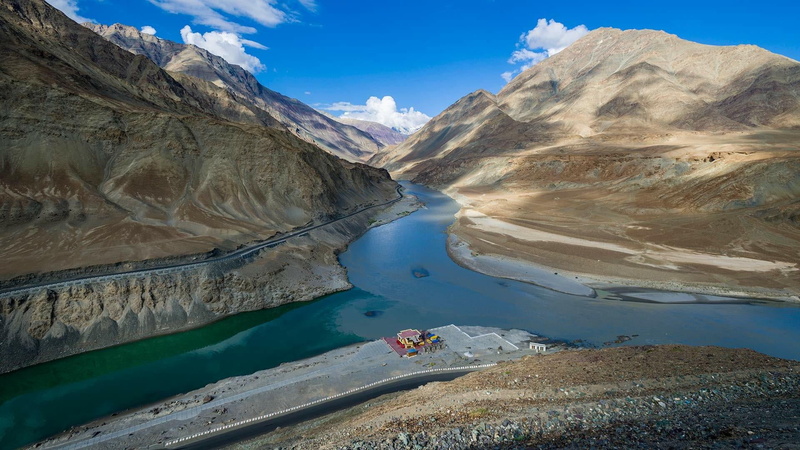 mountain, environment, landscape, mountain range, 1080P, water, outdoors, day, idyllic, mountain peak, nature, travel destinations, geology, asia, river