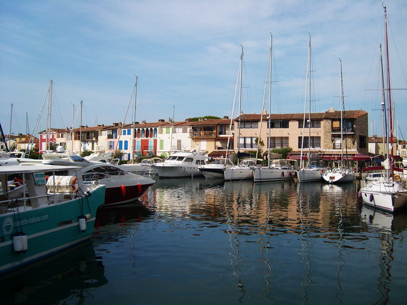 moored, sky, france, water courses, port grimaud, day, anchored, waterway, sailboat, architecture, wooden post, transportation, reflections, harbor, building exterior