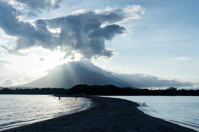nicaragua, tranquil scene, outdoors, idyllic, lake, cloud - sky, non-urban scene, tranquility, sky, beach, 4K, mountain, environment, day, beauty in nature