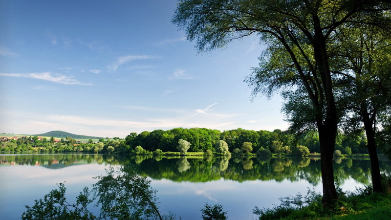 lake, sky, beauty in nature, 1080P, tranquil scene, water, plant, reflection, scenics - nature, nature full hd image 1920x1080, cloud - sky, green color
