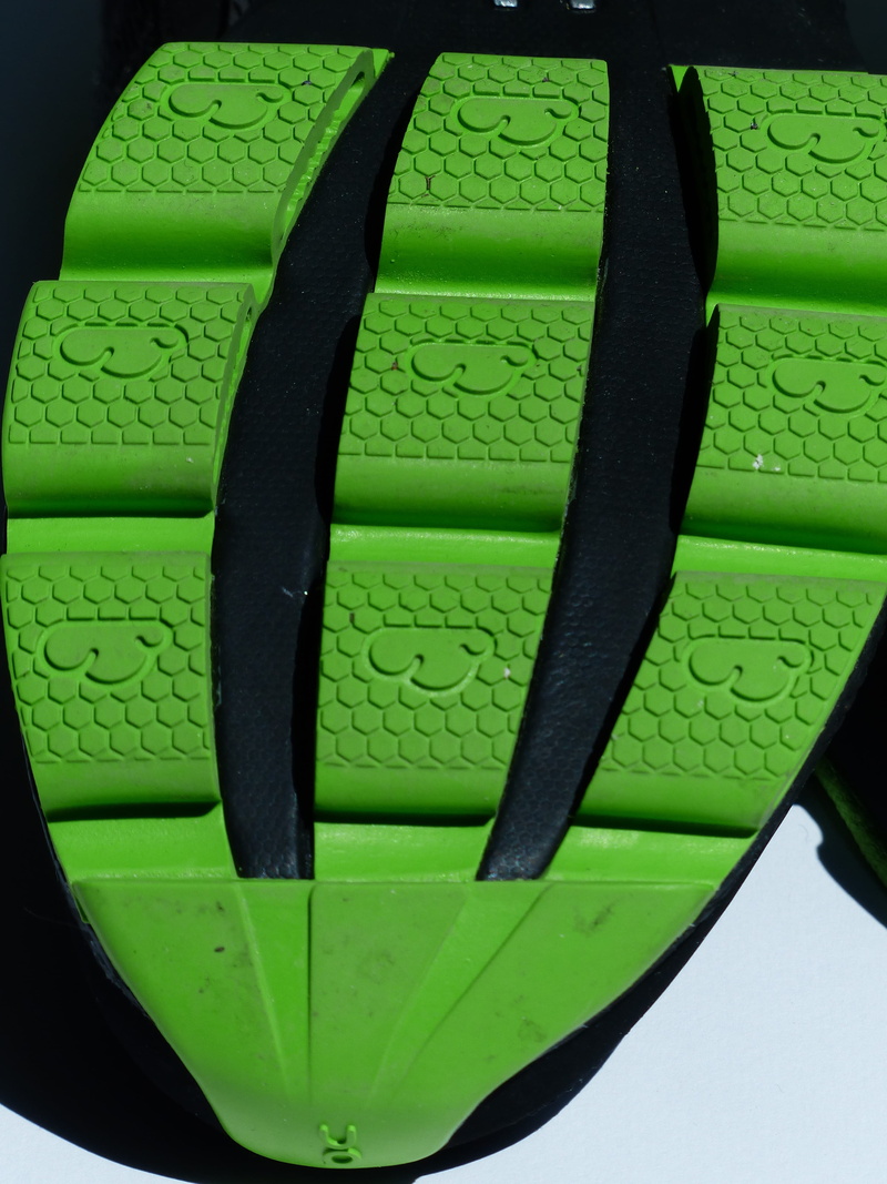 nature, marathon shoes, running shoes, 4K, profile, rubber, friction, jog, sole, grip, food and drink, food, shoes, run, drop, race, still life, wellbeing