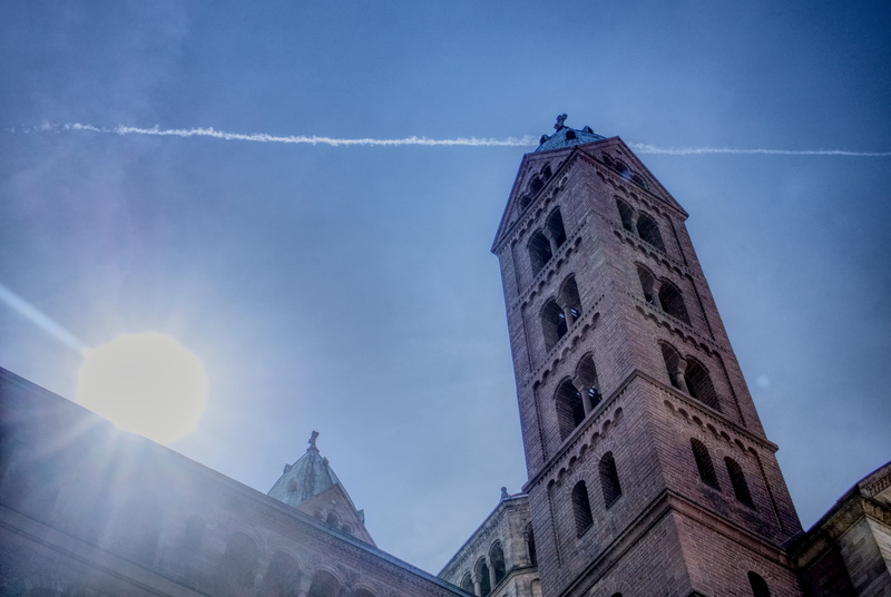spirituality, tourist attraction, sunbeam, cathedral, vapor trail, spire, outdoors, historically, hdr, nature, sky, contrast, building, high, religion