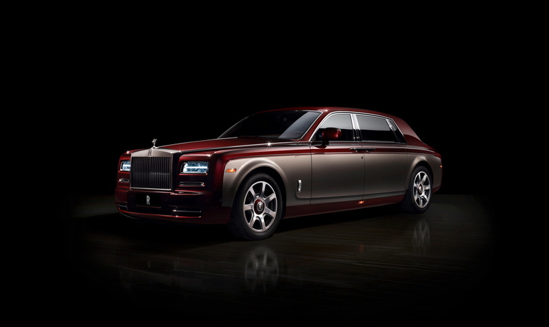 toy, Rolls Royce, copy space, indoors, gray, 2K, mode of transportation, red, Phantom, car, sedan, no people, wealth, vintage car, speed, studio shot