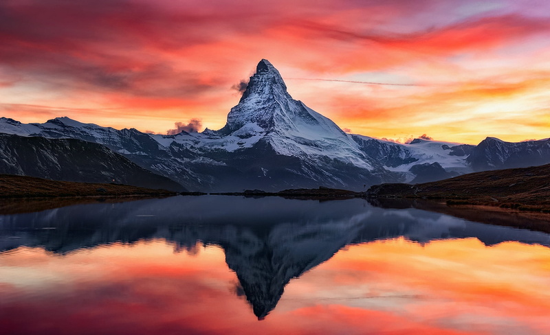 rocks, 1080P, paint, sunset, mountains, reflection, top, clouds, Matterhorn, The Pennine Alps, lake, the sky, Alps, the evening