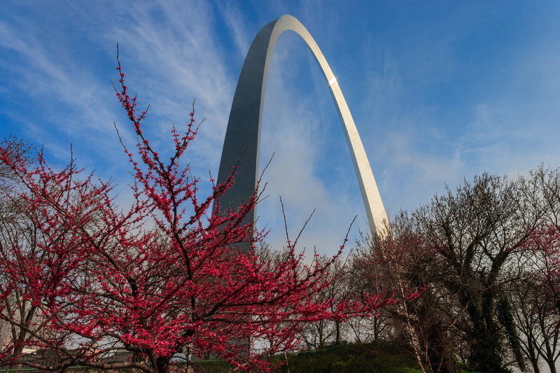 jefferson, west, urban, arch, memorial, symbol, monument, sky, tranquil scene, gateway to the west, gateway arch, curve, architecture, downtown, eero saarinen