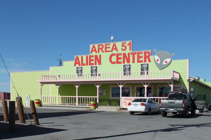sunlight, ufo, outdoors, land vehicle, clear sky, built structure, sign, 4K, area 51, motor vehicle, nature, nevada, usa, sky, mode of transportation