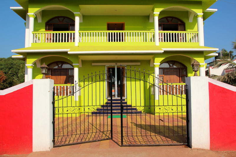 building exterior, india, architectural column, entrance, 5K, nature, footpath, day, railing, protection, built structure, building, yellow, safety, boundary
